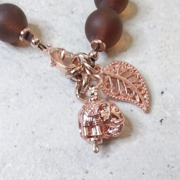 Calling all Elephant Lovers! Chunky Beaded Bracelet! RoseGold/Copper Tuskers - Picture 6 of 9